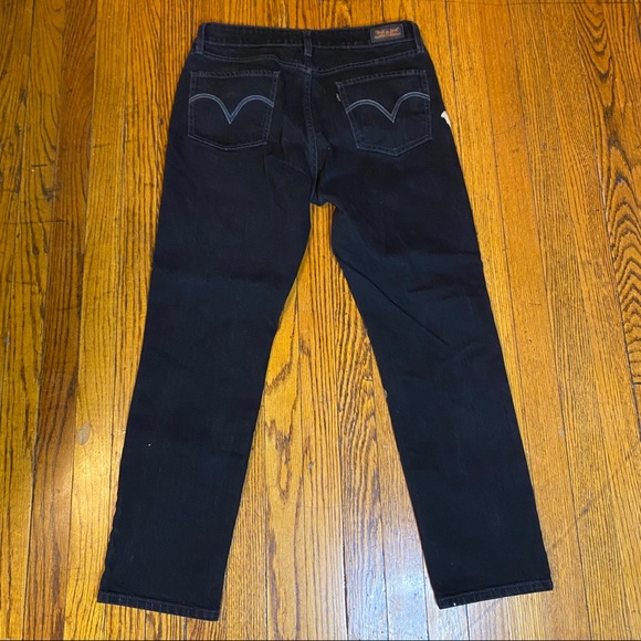 Custom bleached Levi’s - Picture 7 of 8